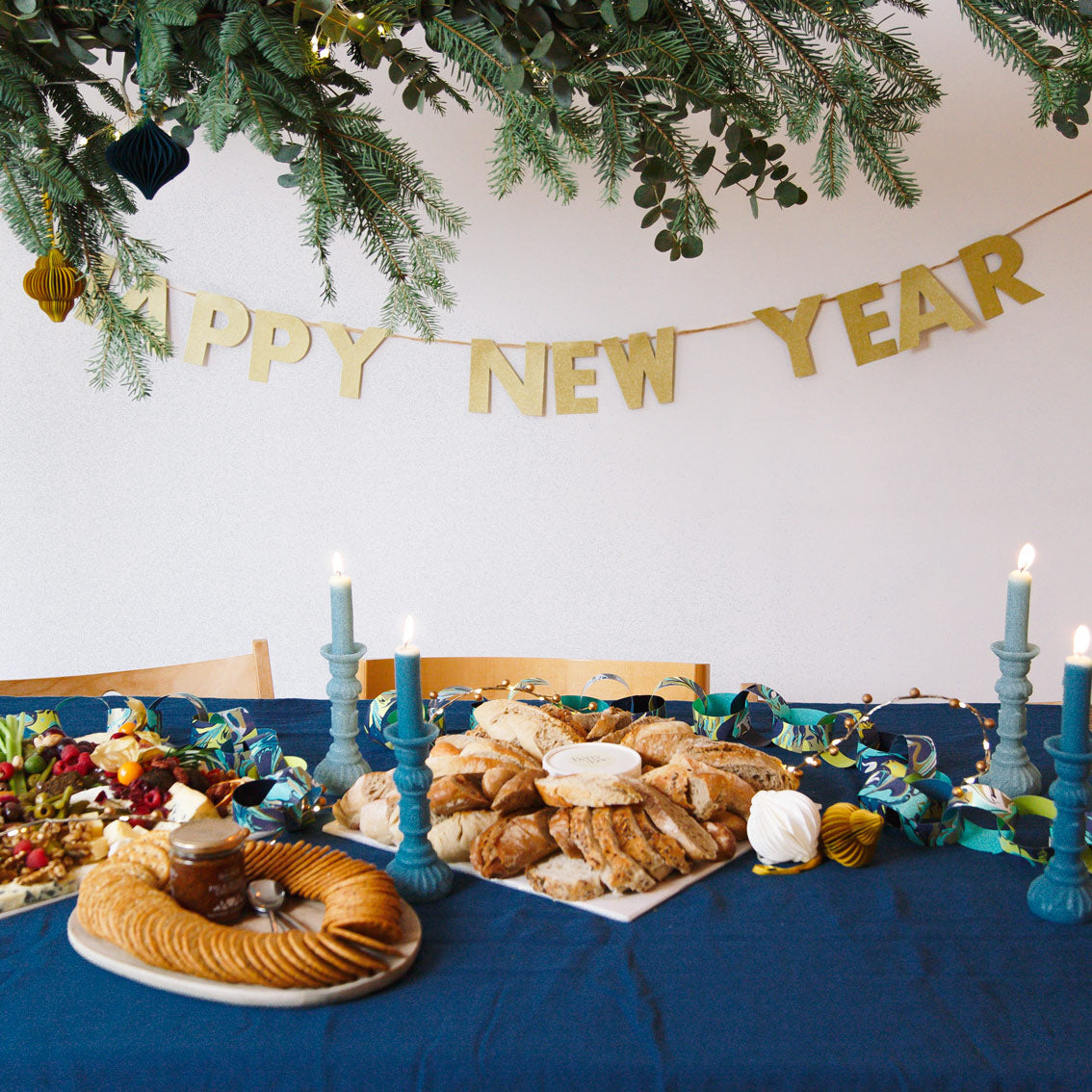 Luxe Happy New Year Garland 2m